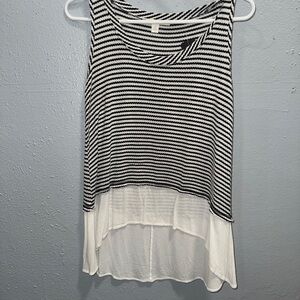 Miami Asymmetrical‎ Black and White Sleeveless Tank Top